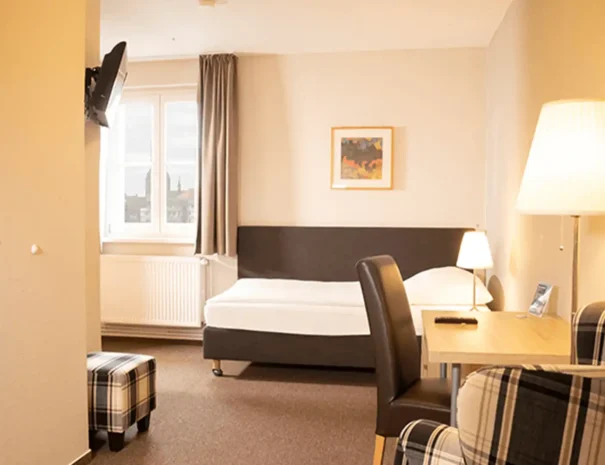 economy-zimmer-hotel-schlosspark-guestrow